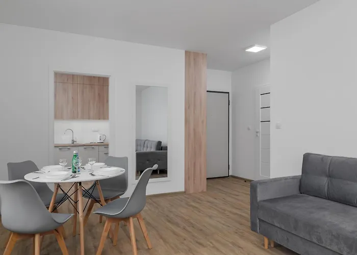 Zencow 5 By Nyx Lägenhet Warszawa