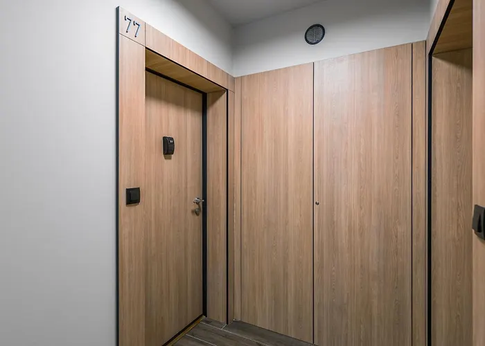 Zencow 5 By Nyx * وارسو